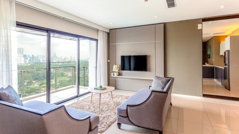 three-bedroom-suite_living-area